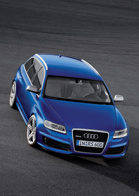 Audi unveils its all new 2008 Audi RS6 Avant which is powered by a