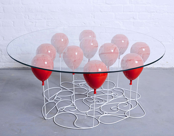 Balloon Table
