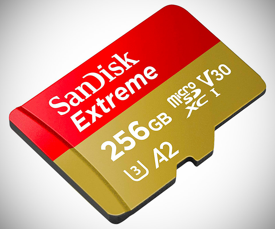 SanDisk 256GB Extreme MicroSDXC
